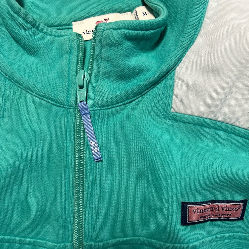 Vineyard vines women’s turquoise light blue shep shirt